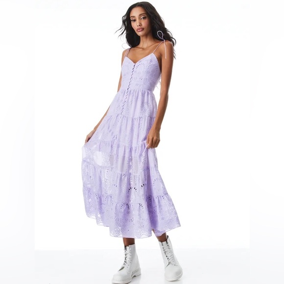 SOLD! NWT Alice + Olivia Shanti Eyelet Embroidery Button Front Dress Lavender - Picture 4 of 17